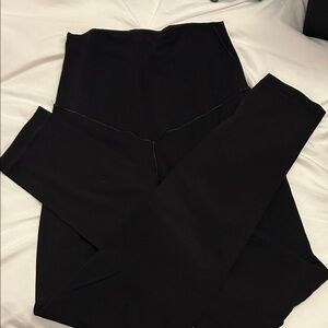 Women's Black Cross-Over Leggings